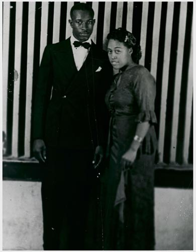 Johnny and Baslye Winifred Holmes (1951) - photo courtesy Tary Owens