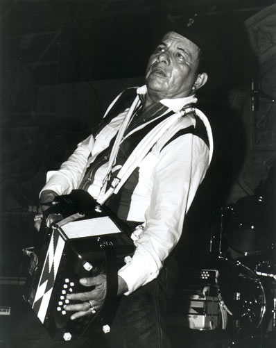 Mingo Saldivar - photo courtesy Clay Shorkey